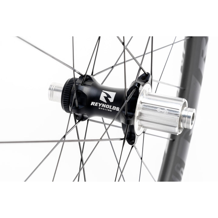 Blacklabel Aero 46 Pro | Carbon Road Wheels | Reynolds Cycling