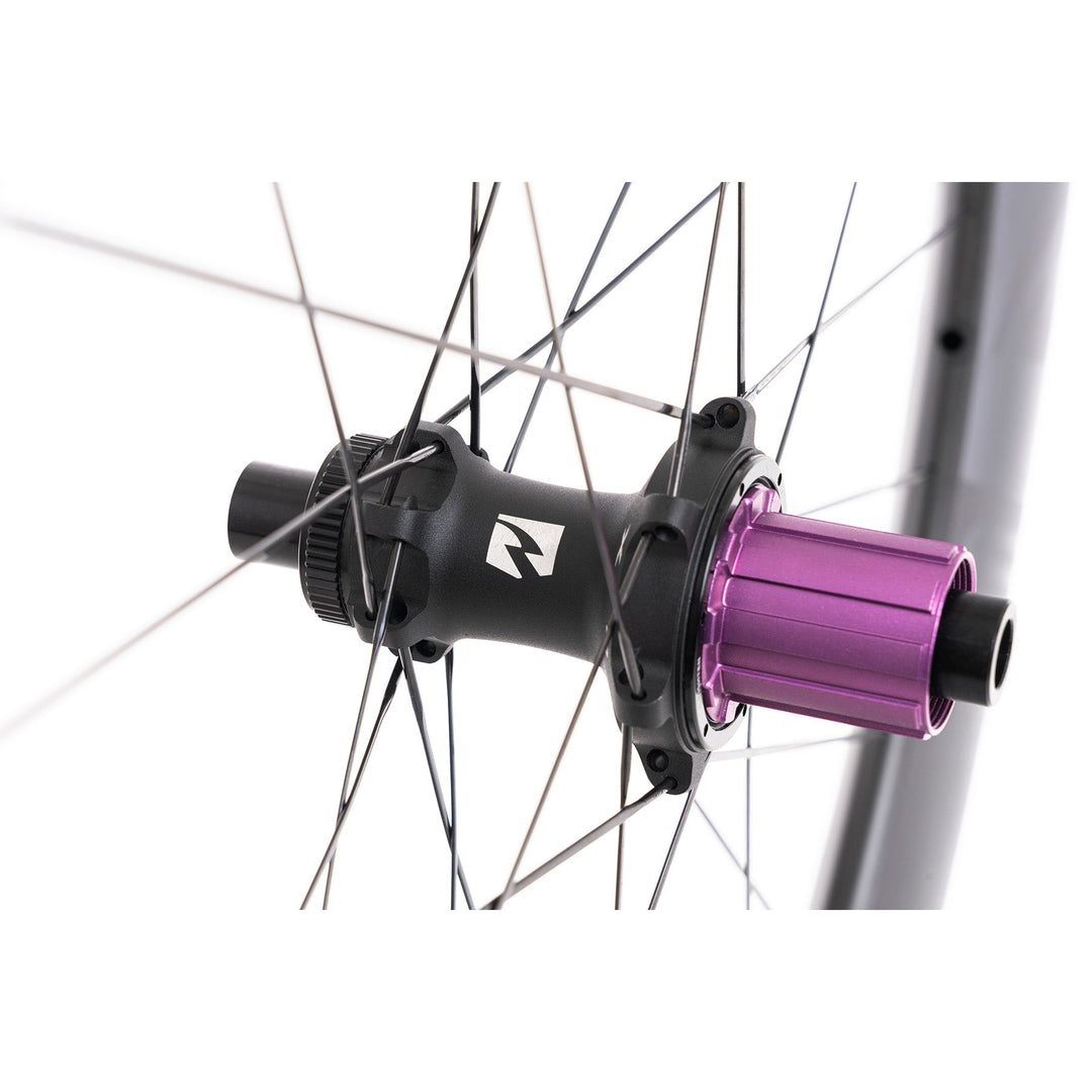 Blacklabel Aero 60 Expert | Carbon Road Wheels | Reynolds Cycling