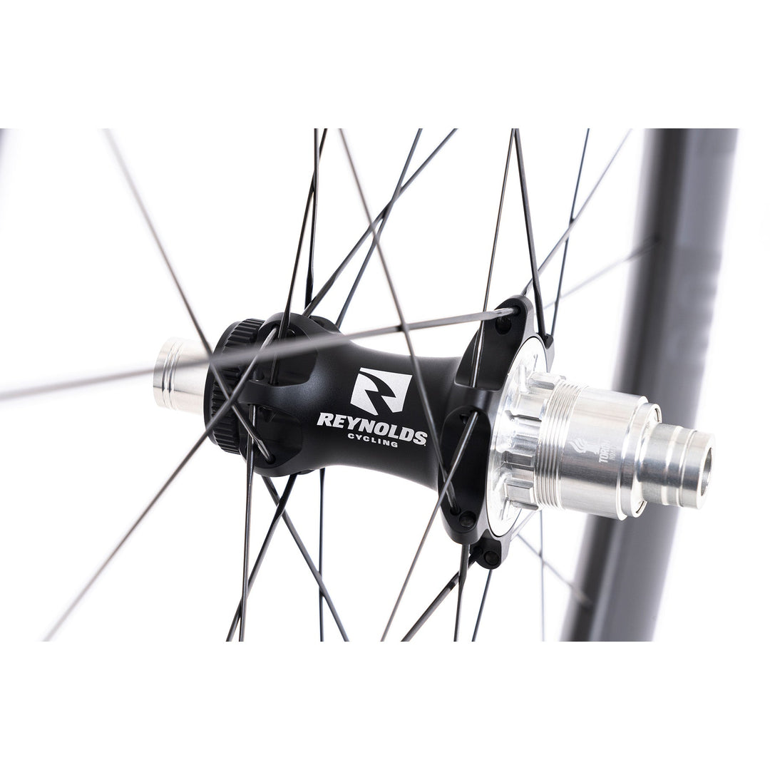 Blacklabel Aero 60 Pro | Carbon Road Wheels | Reynolds Cycling