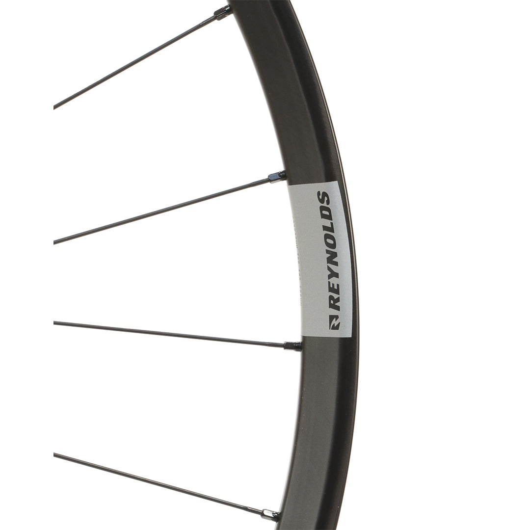 Reynolds Trail 309 XC carbon Bicycle wheel on a white background